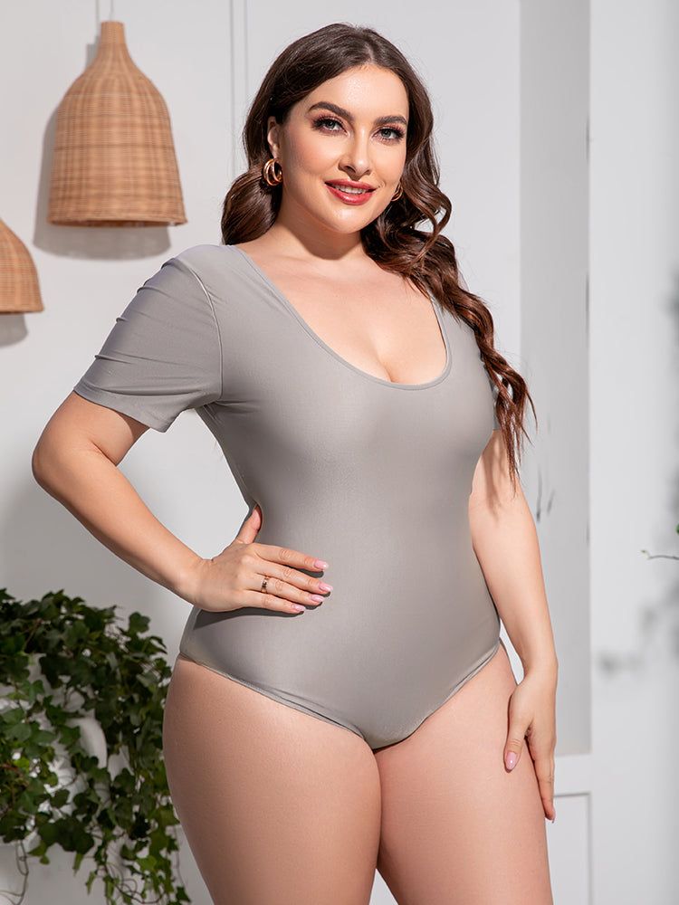 Plus Size Scoop Neck Short Sleeve One-Piece Swimsuit-