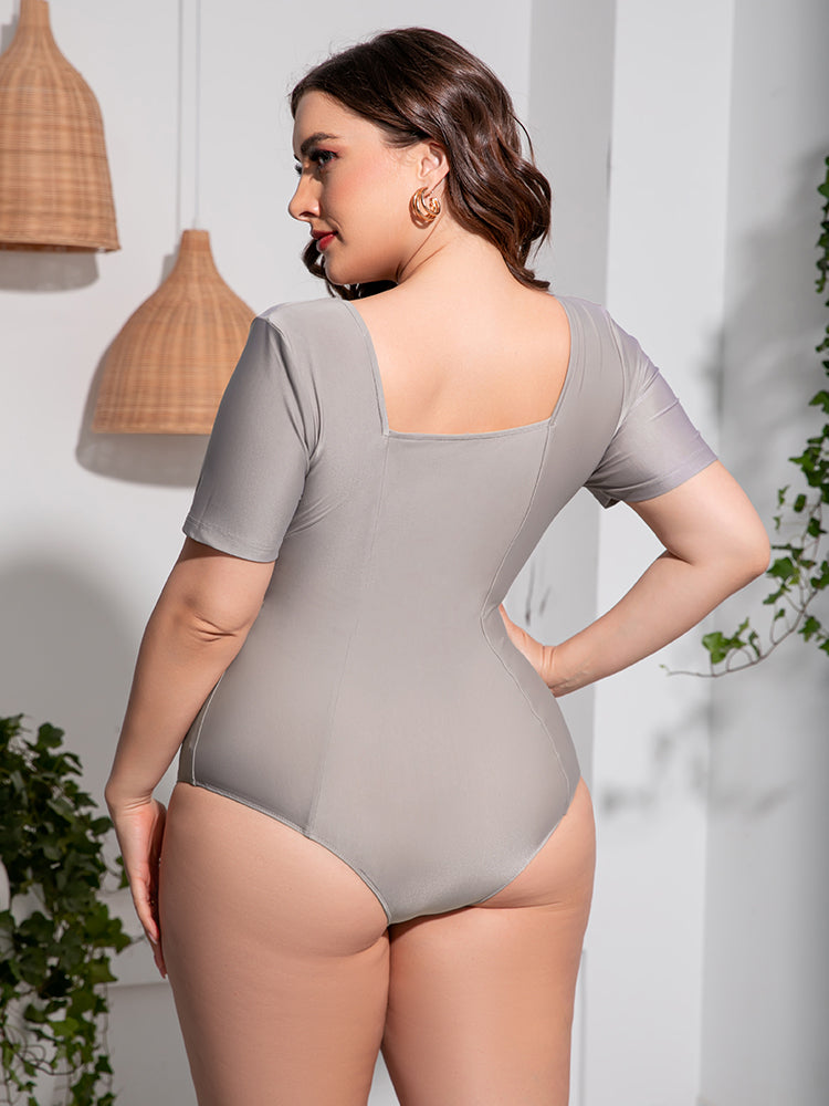Plus Size Scoop Neck Short Sleeve One-Piece Swimsuit-